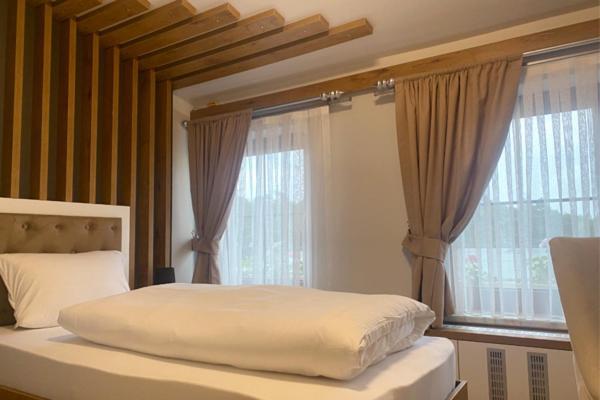 Spreehotel ชเปรมแบร์ก ภายนอก รูปภาพ