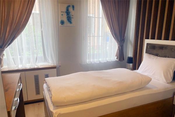 Spreehotel ชเปรมแบร์ก ภายนอก รูปภาพ