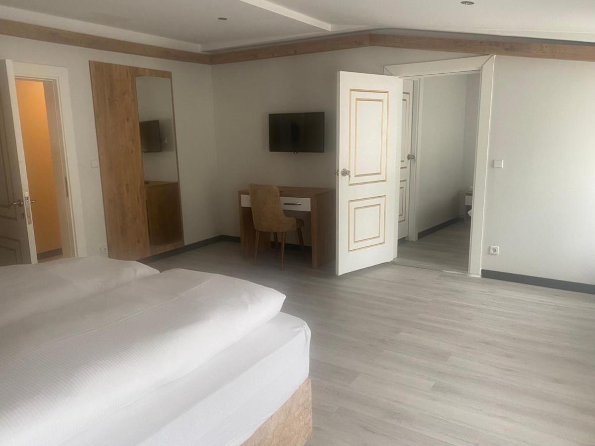 Spreehotel ชเปรมแบร์ก ภายนอก รูปภาพ